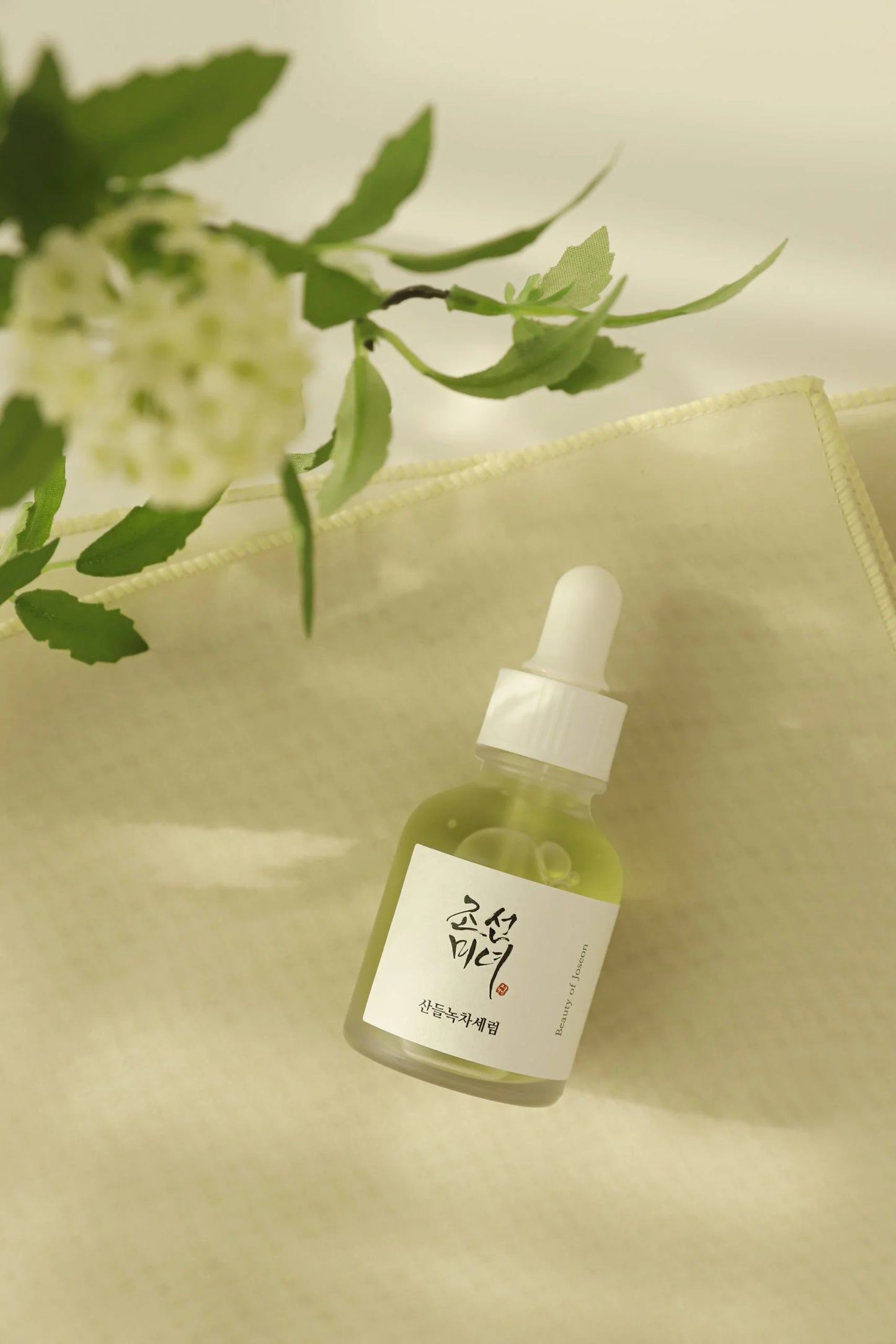 Calming serum: Green tea + Panthenol